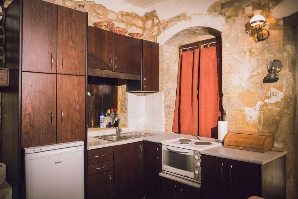 The Royal Stonehouse : Sophia Villa Vasiliki  Eksteriør billede