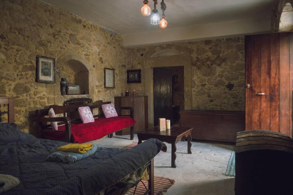 The Royal Stonehouse : Sophia Villa Vasiliki  Eksteriør billede